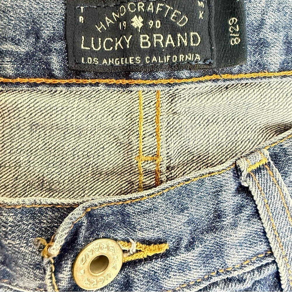 Men's Light Blue Jeans - Picture 7 of 8